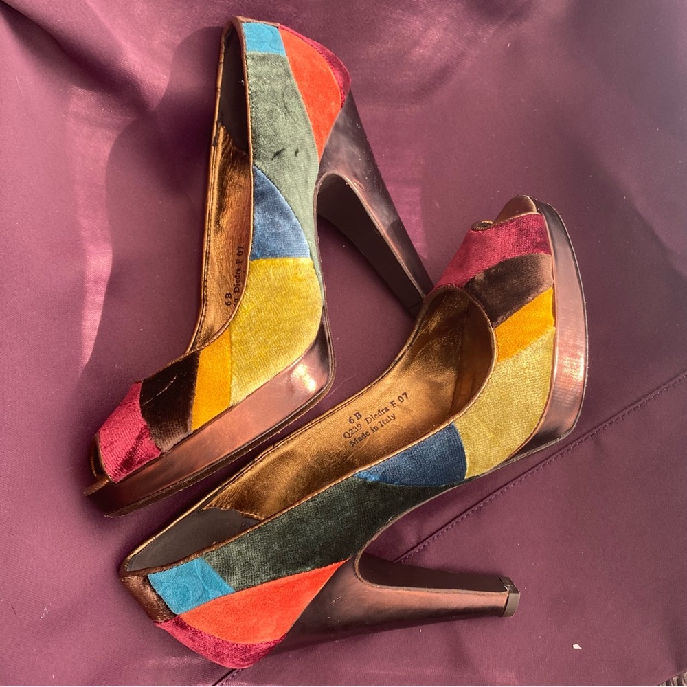 Coach Diedra Patchwork Velvet Peep Toe High Heeled Pump size 6B